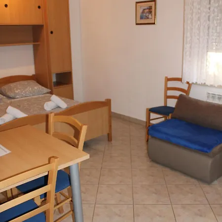 Ferias Apartman *